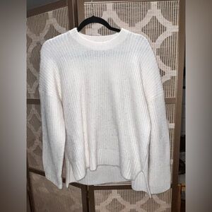 Abercrombie & Fitch Cozy White Women's Sweater